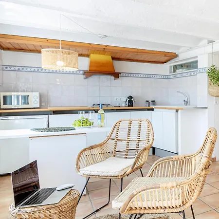 Milenial Immo - Estudio Far Cala Nans *