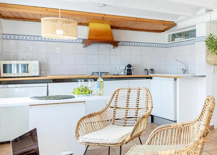Milenial Immo - Estudio Far Cala Nans *